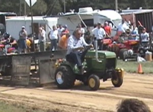 Garden tractor pull